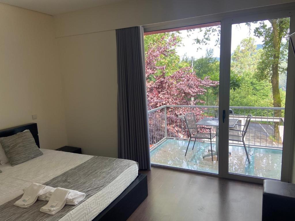 Homestay Fonte Dos Amores - *
